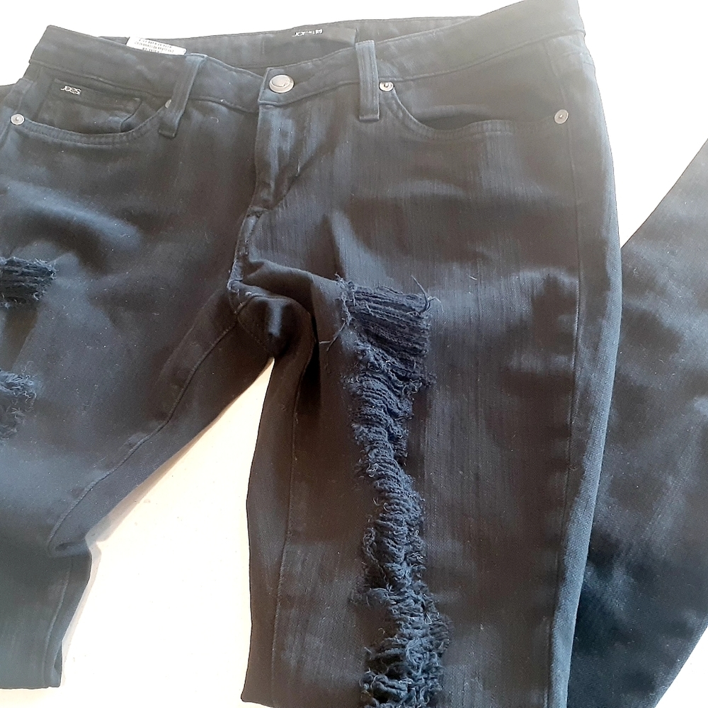Joe's black distressed jegging Jean denim 32 Waist